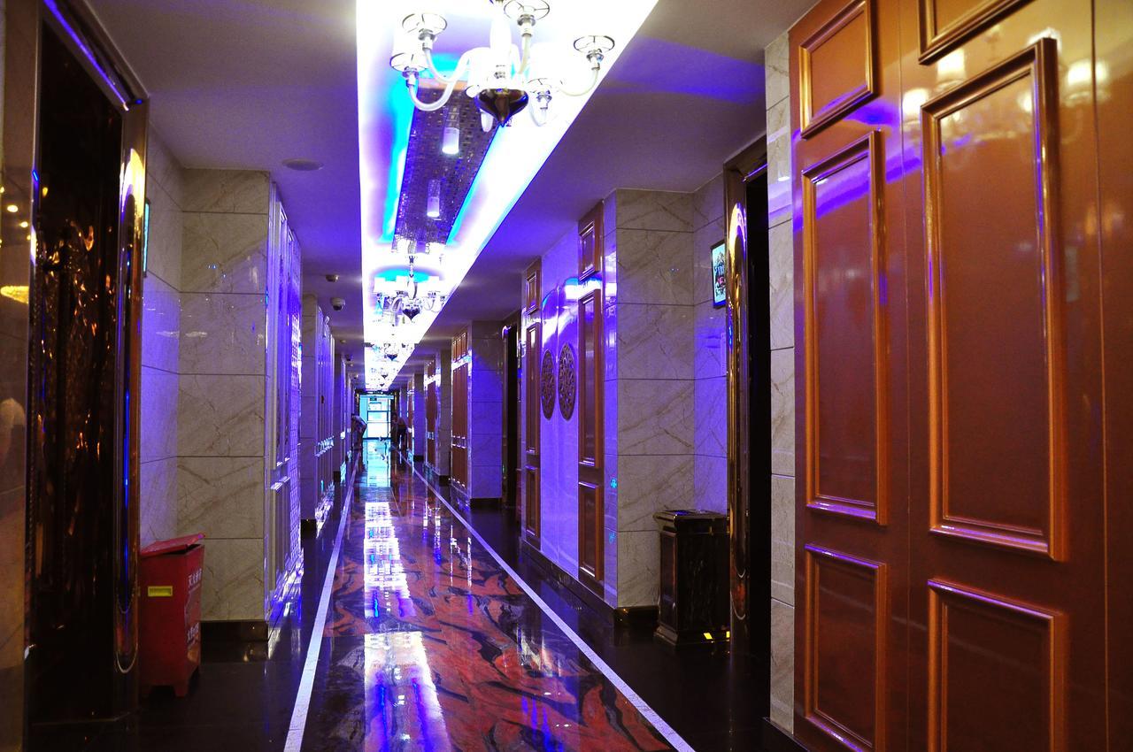 Vienna International Hotel Zhangjiajie Tianmen Mountain Exterior photo